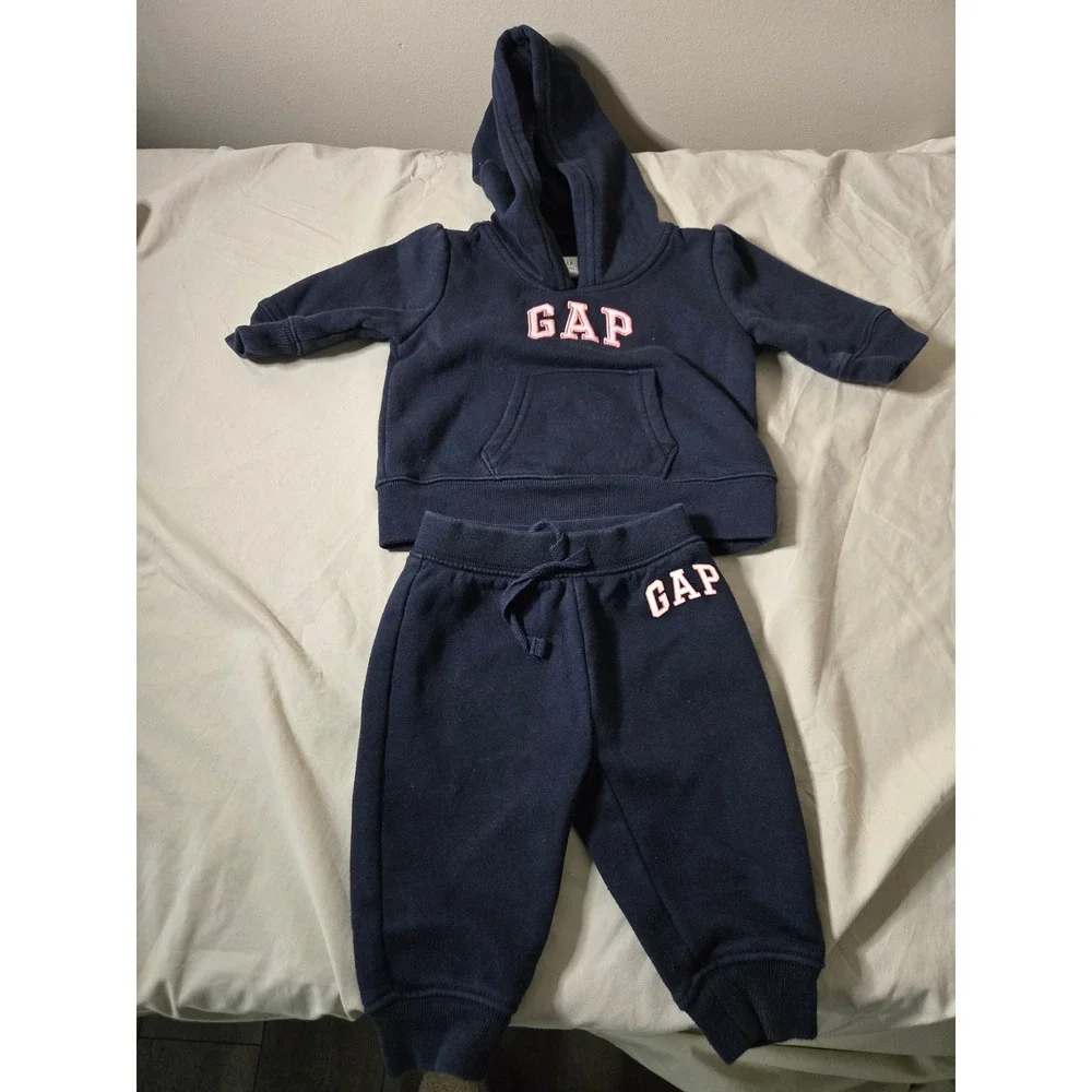 Baby Gap Navy Blue Pink‎ Logo Hoodie and Sweatpants Tracksuit Set 3-6 Months
